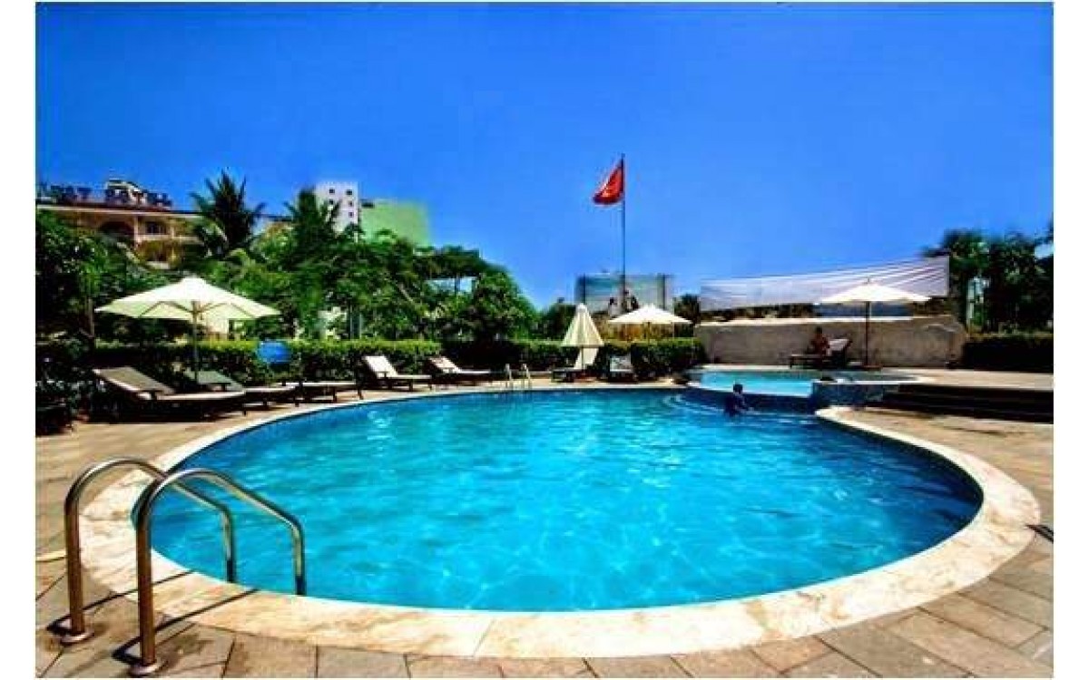 Máy bơm hồ bơi hiện đại và tiện ích cho năm 2018
